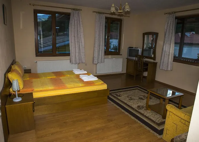 招待所 Complex Balkandzhii